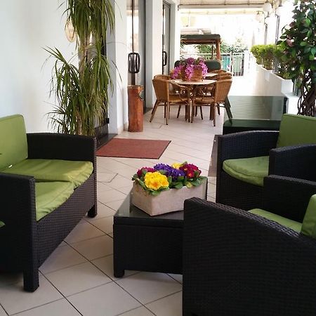 Hotel Santini Ρίμινι Εξωτερικό φωτογραφία