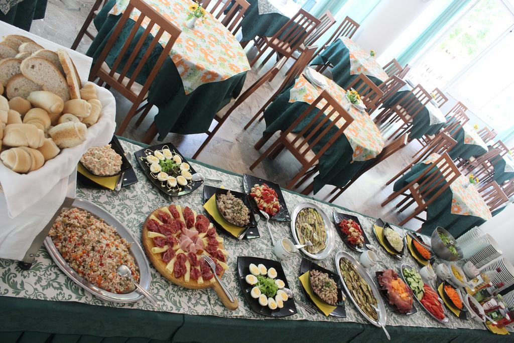 Hotel Santini Ρίμινι Εξωτερικό φωτογραφία